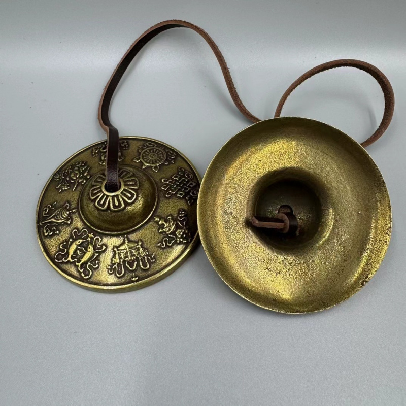 Campana de latón Nibor, diseño - Vintage Collectible Bells reseña y precio
