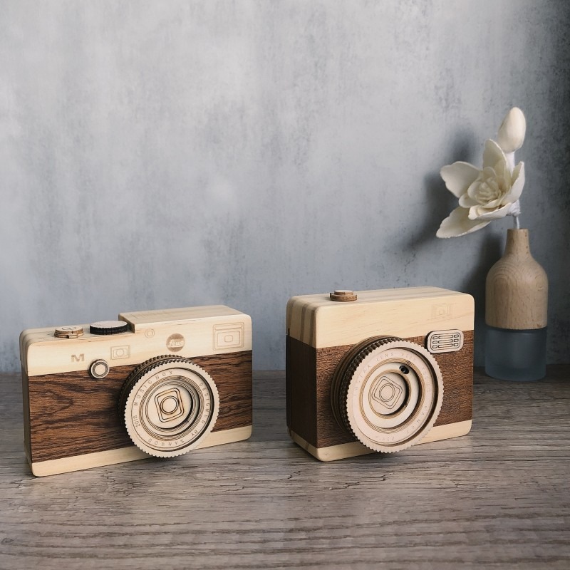 Caja Musical de Madera Vintage - Collectible Vintage Cameras reseña y precio